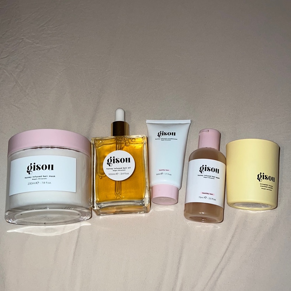 COPY - COPY - Gisou honey infused hair kit